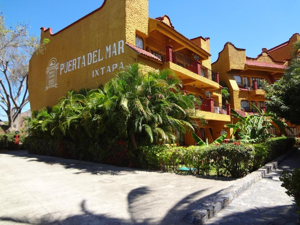 Hotel Puerta Del Mar Ixtapa Ixtapa  Exterior photo