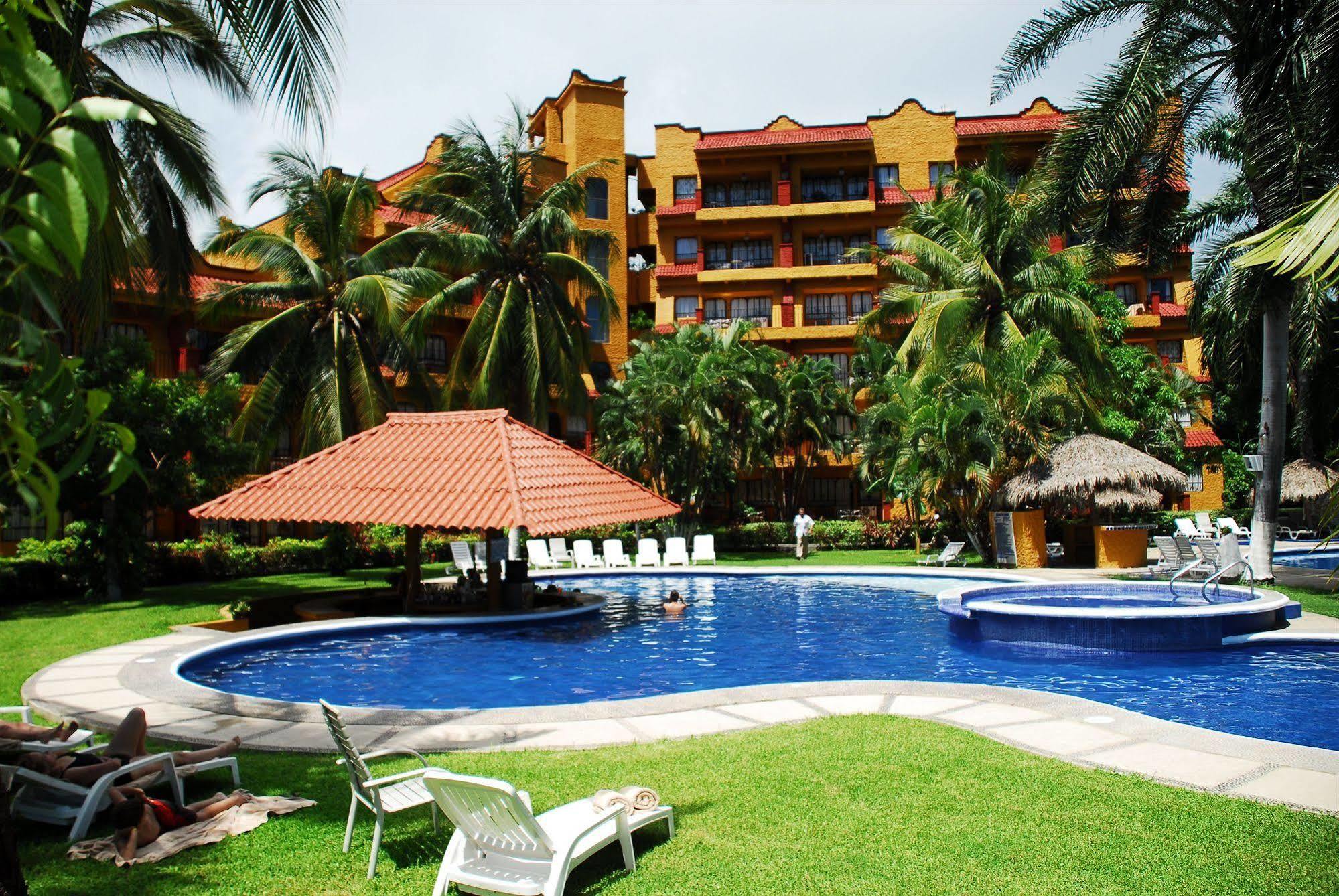 Hotel Puerta Del Mar Ixtapa Exterior photo